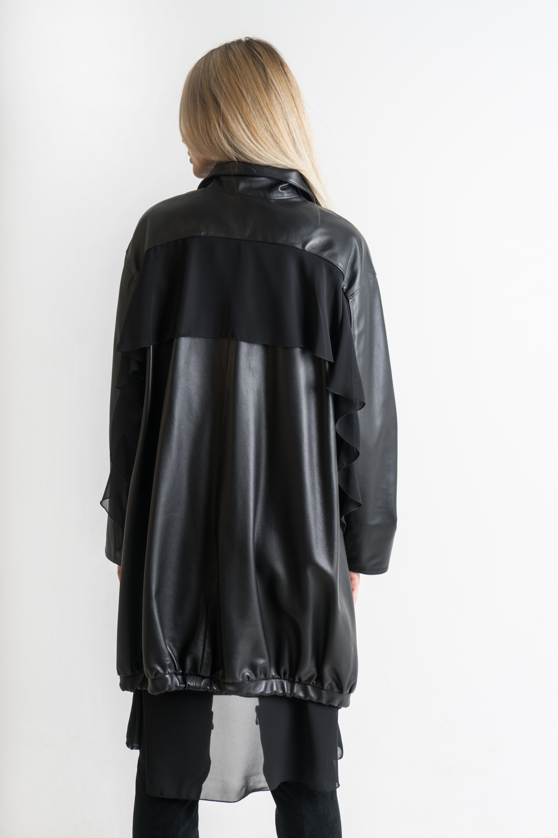 Кожаный плащ oversize